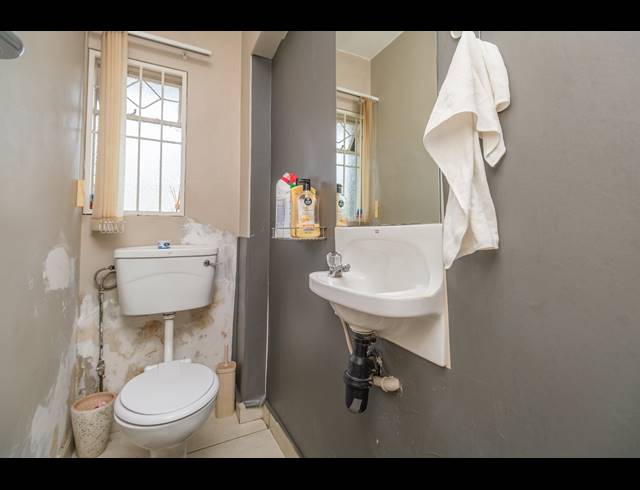 80M² OFFICE FOR SALE IN BORDEAUX
